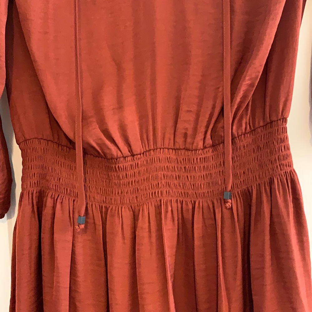 Rust Cold Shoulder Dress - Picture 3 of 7